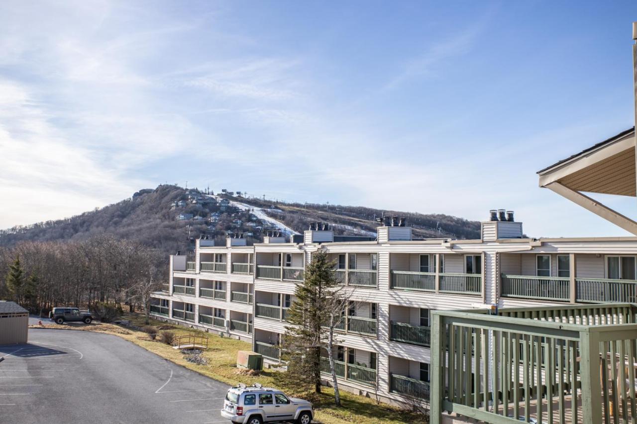 Condo At Pinnacle Inn Resort Beech Mountain Exterior foto